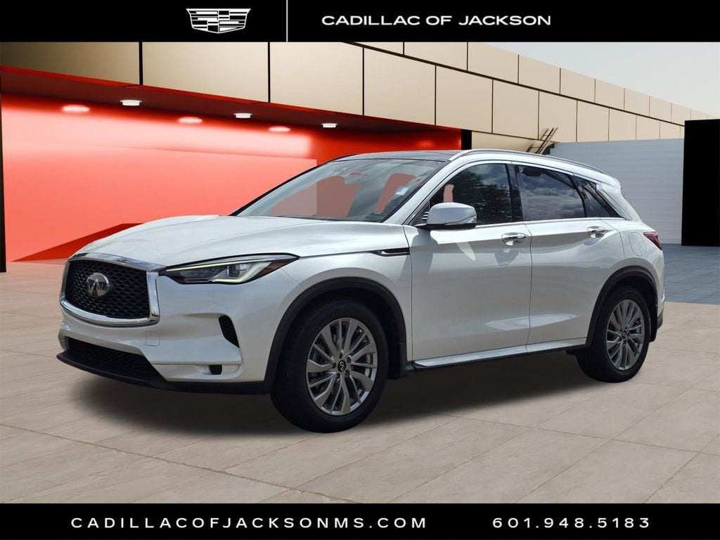 2023 INFINITI QX50 LUXE