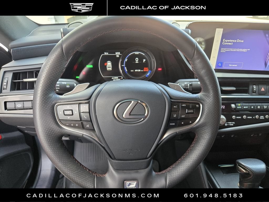 2023 Lexus ES ES 300h F SPORT Handling