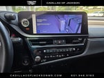 2023 Lexus ES ES 300h F SPORT Handling