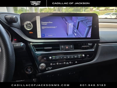 2023 Lexus ES ES 300h F SPORT Handling