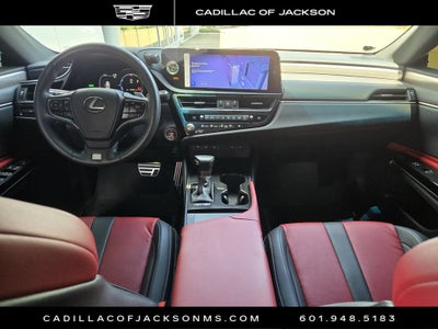 2023 Lexus ES ES 300h F SPORT Handling