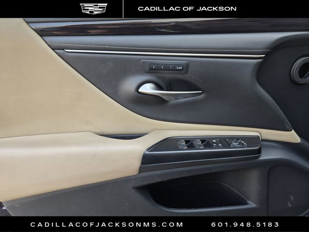 2021 Lexus ES ES 300h