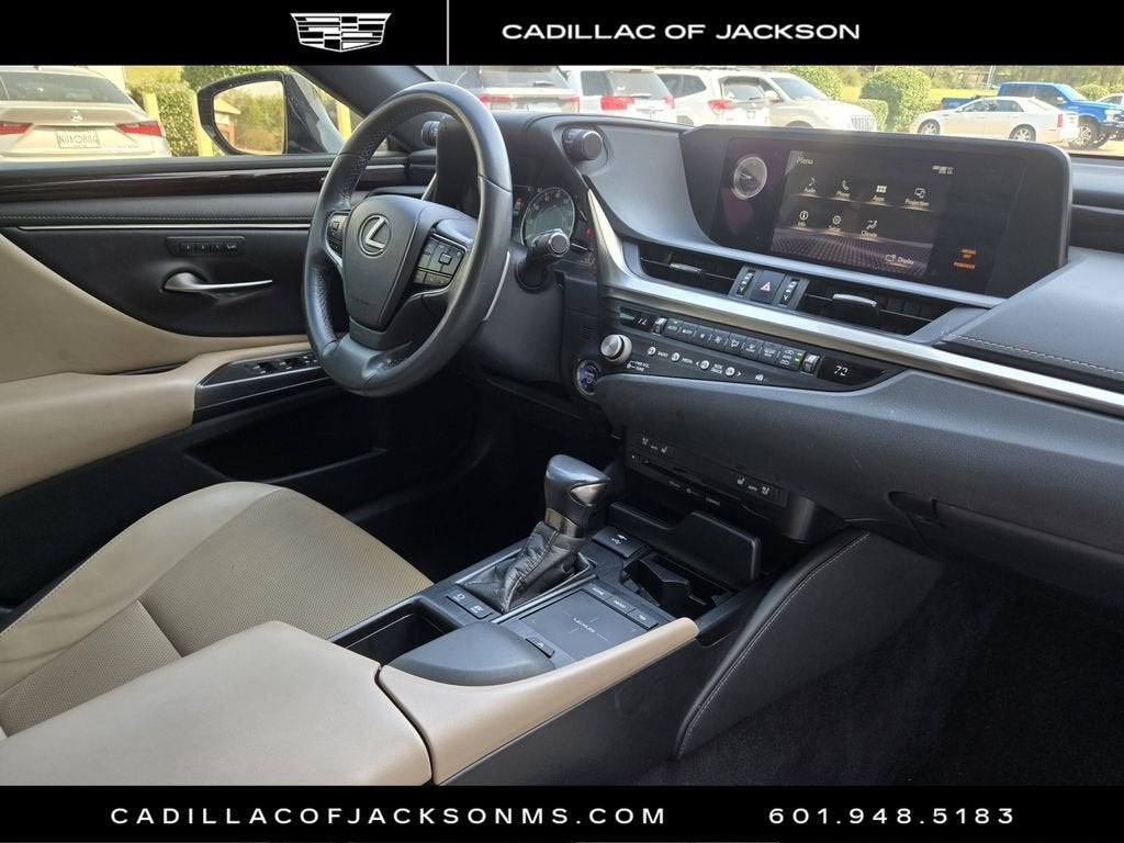 2021 Lexus ES ES 300h