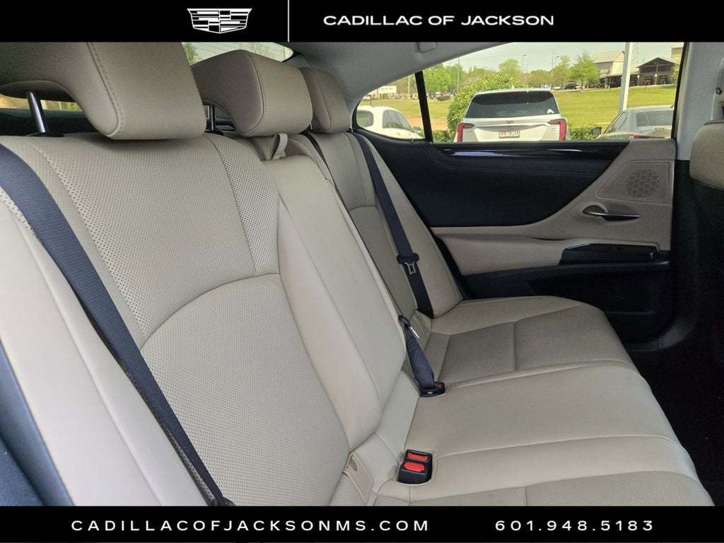 2021 Lexus ES ES 300h