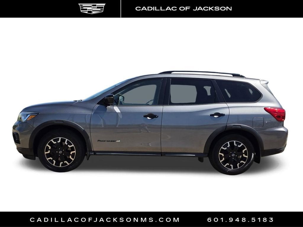 2020 Nissan Pathfinder SV