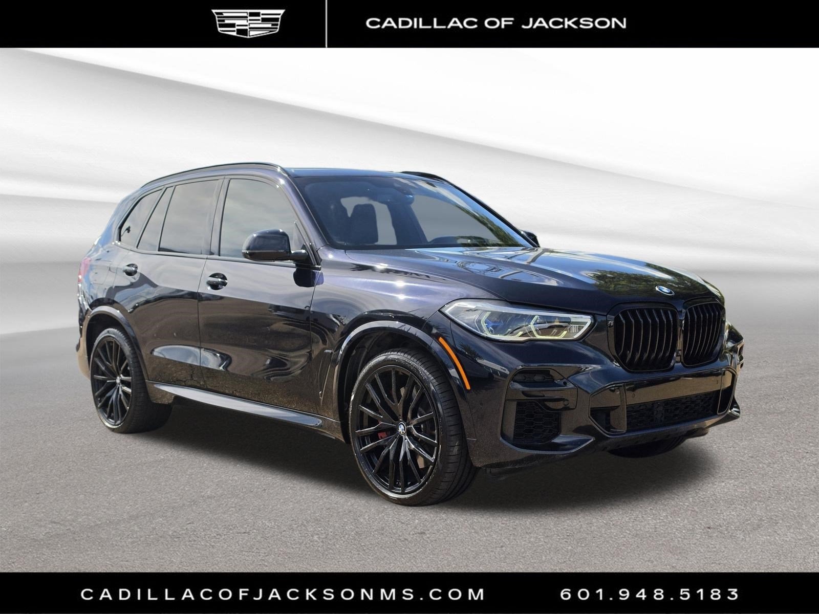 2022 BMW X5 M50i