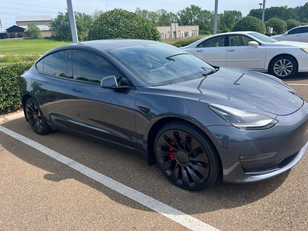 2023 Tesla Model 3 Performance