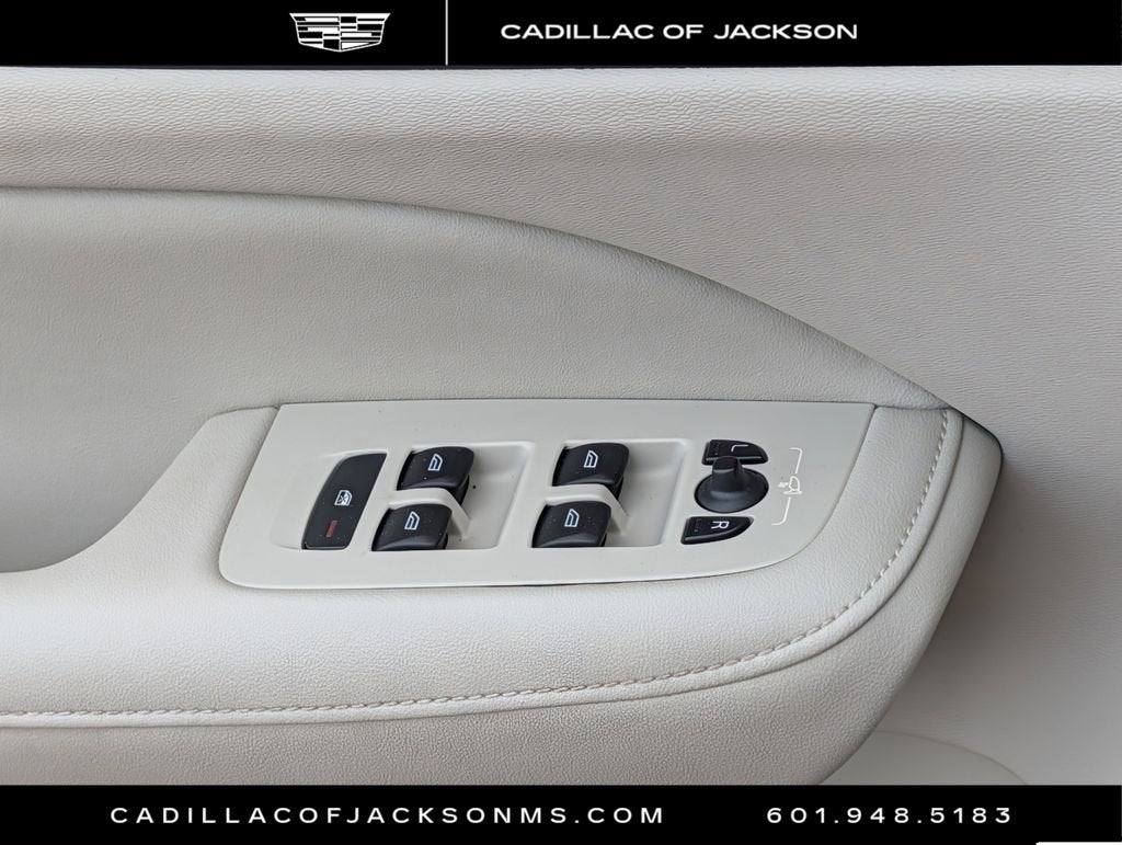 2024 Volvo S60 Core Dark Theme