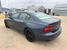 2024 Volvo S60 Core Dark Theme