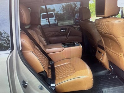 2019 INFINITI QX80 LUXE