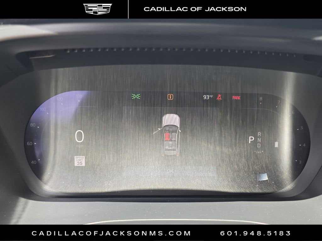 2024 Volvo XC40 Core Bright Theme