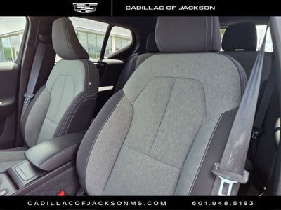 2024 Volvo XC40 Core Bright Theme