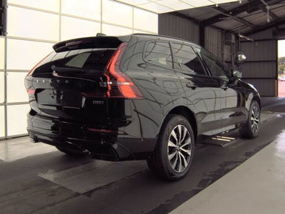 2025 Volvo XC60 Plus