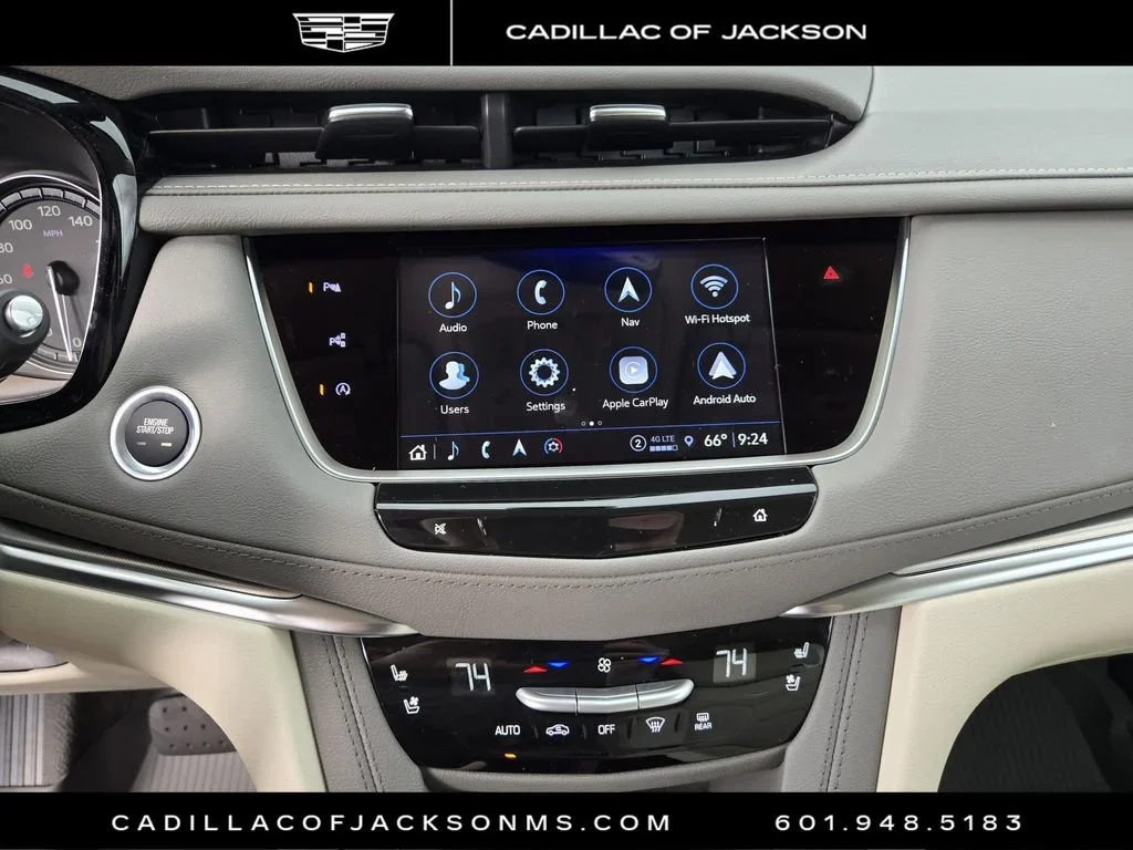 Cadillac XT5 interior near Madison, MS